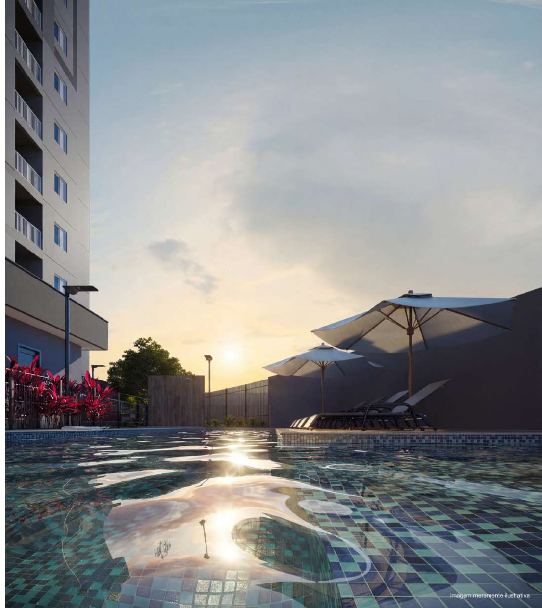 Piscina do Residencial Douro ao entardecer